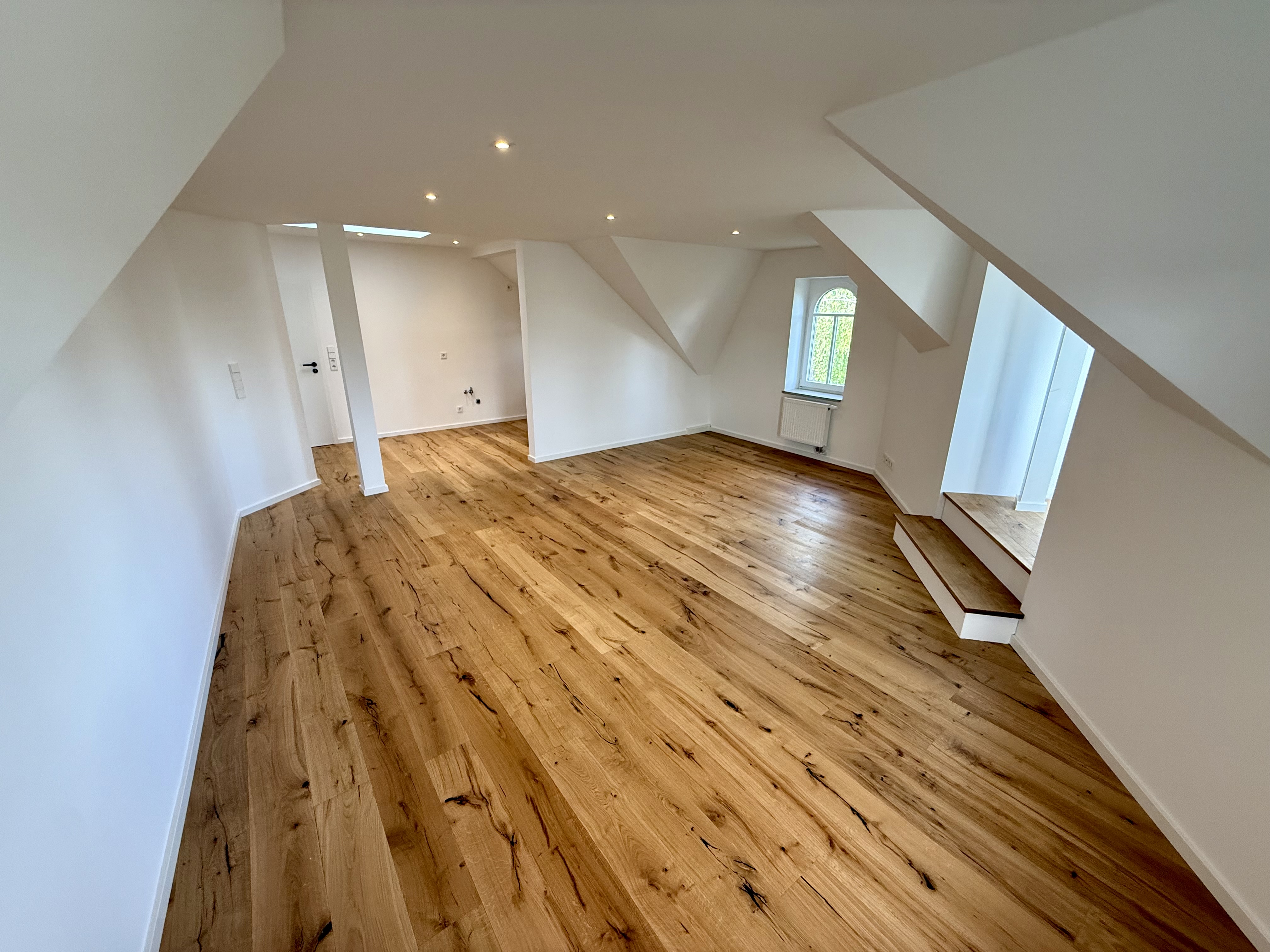 Wohnzimmer im modernisierten Pornitzstrasse-Bestand